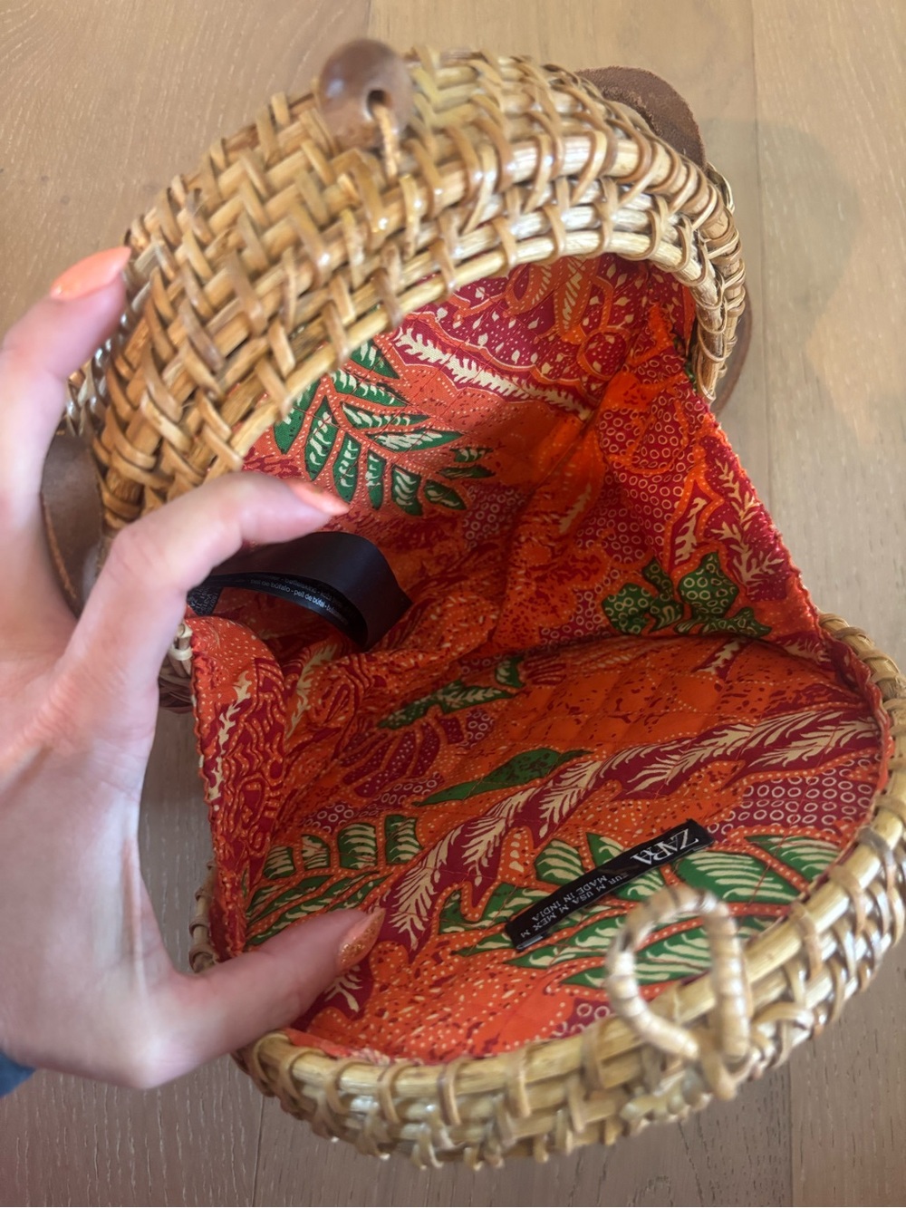 Zara Round Raffia Woven Rattan Crossbody Bag Natural Canteen Purse Handbag NEW - Picture 8 of 12